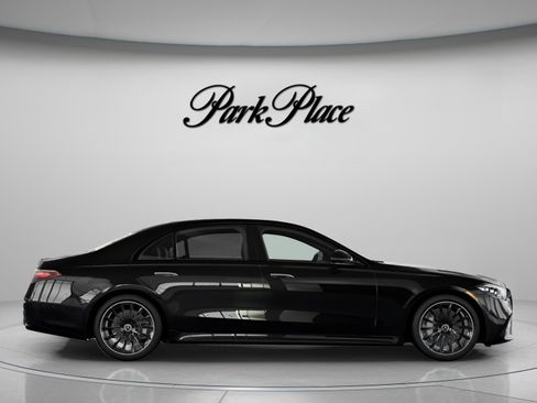 Used 2025 Mercedes-Benz S 580 S 580 image 26