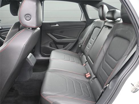 Used 2020 Volkswagen Jetta GLI Autobahn w/ GLI Autobahn Black Package image 7