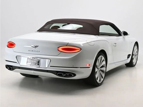 Certified 2024 Bentley Continental GT Azure AWD/4WD image 5