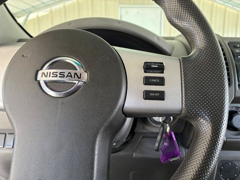 Used 2013 Nissan Xterra X RWD image 20
