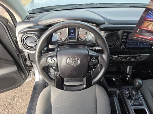 Used 2021 Toyota Tacoma SR AWD/4WD image 22