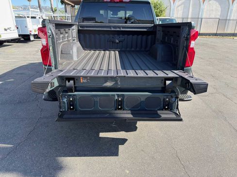 New 2026 Chevrolet Silverado 1500 High Country image 19