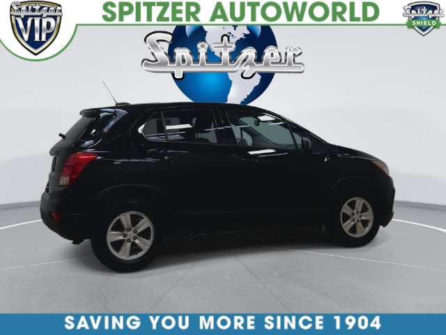 Used 2021 Chevrolet Trax LS w/ Tint and Cruise Package FWD image 11