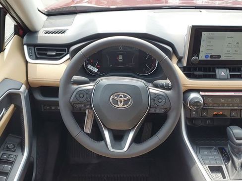 New 2025 Toyota RAV4 XLE image 29