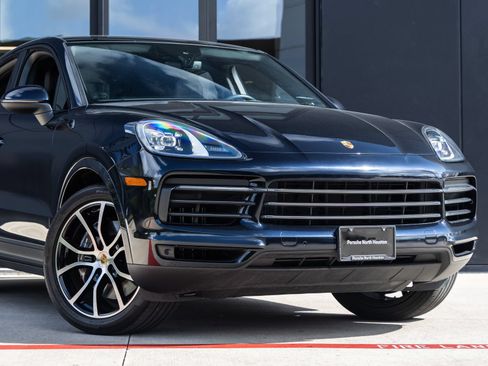 Certified 2023 Porsche Cayenne Platinum Edition AWD/4WD image 9