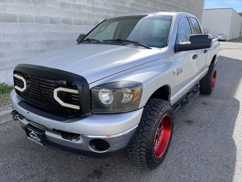 Used 2007 Dodge Ram 2500 Truck SLT w/ Trailer Tow Group AWD/4WD image 11