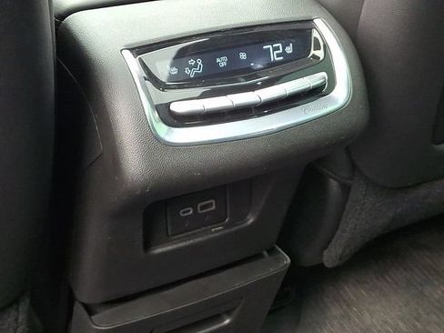 Used 2024 Cadillac XT6 Sport AWD/4WD image 9