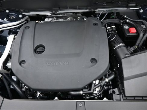 New 2026 Volvo XC90 B6 Ultra image 35
