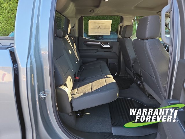 New 2026 Chevrolet Silverado 1500 RST w/ LPO, Dark Essentials Package AWD/4WD image 16