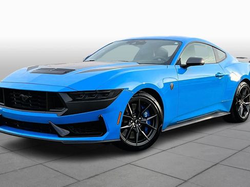 Used 2024 Ford Mustang Dark Horse image 2