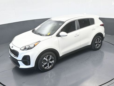 Used 2020 Kia Sportage LX image 41
