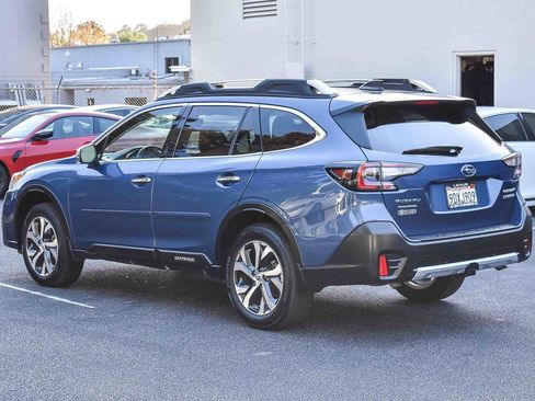 Used 2022 Subaru Outback Touring XT image 4