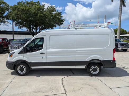New 2026 Ford Transit 250 148 Medium Roof w/ Load Area Protection Package RWD image 3