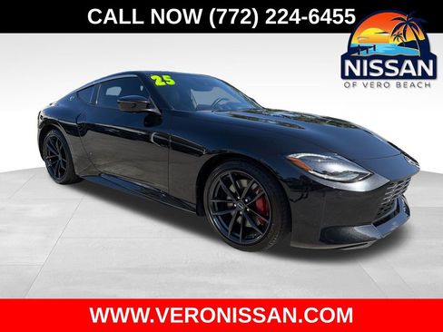 Used 2025 Nissan Z Performance w/ Floor Mat Package RWD image 1