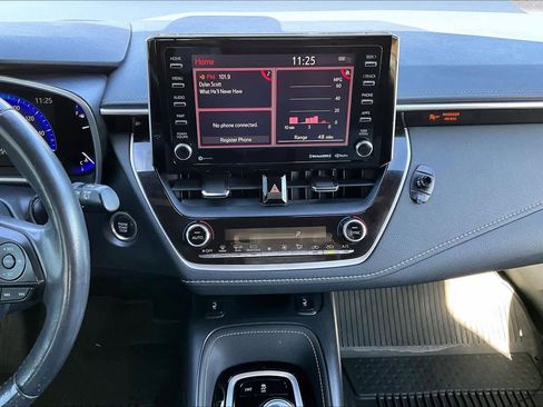 Used 2019 Toyota Corolla XSE image 7