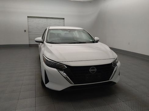 Used 2024 Nissan Sentra S image 14