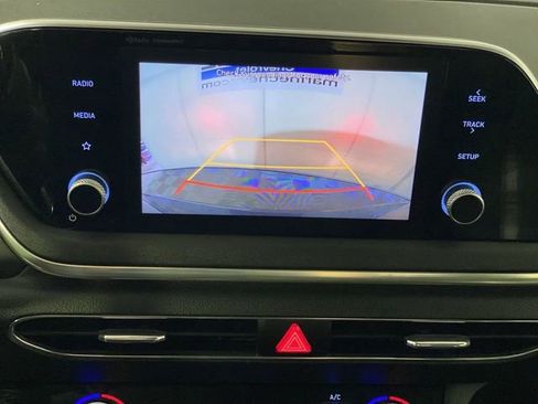 Used 2022 Hyundai Sonata SEL w/ Winter Weather Package FWD image 19