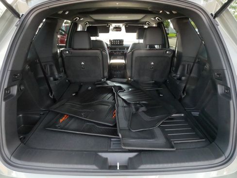 Used 2026 Honda Pilot TrailSport image 18
