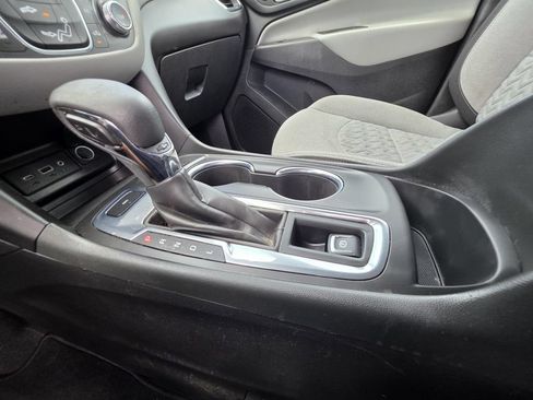 Used 2023 Chevrolet Equinox LT AWD/4WD image 20