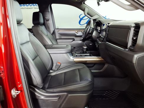 Used 2022 Chevrolet Silverado 1500 LT Trail Boss w/ LT Trail Boss Premium Package image 20