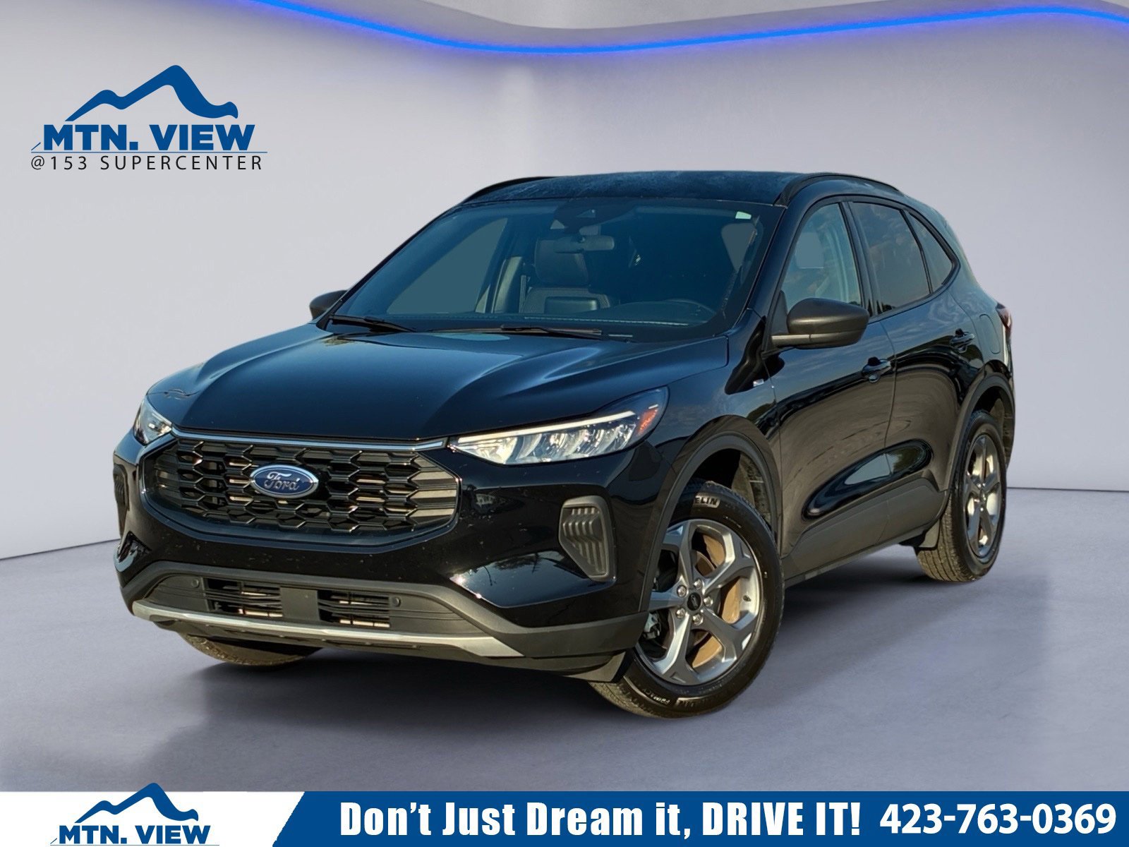Used 2025 Ford Escape ST-Line AWD/4WD image 1