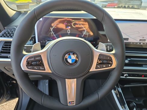 New 2026 BMW X5 xDrive40i w/ M Sport Package AWD/4WD image 14