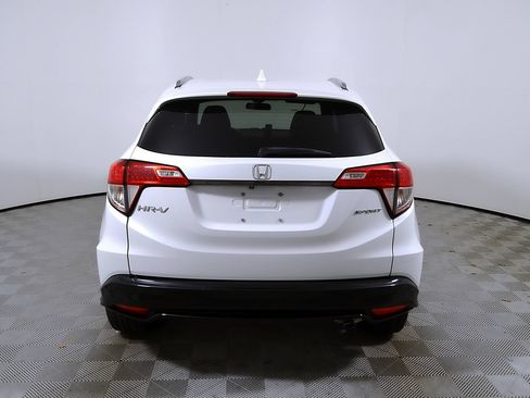 Used 2021 Honda HR-V Sport image 8