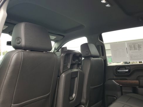 Used 2022 GMC Sierra 2500 SLT image 13