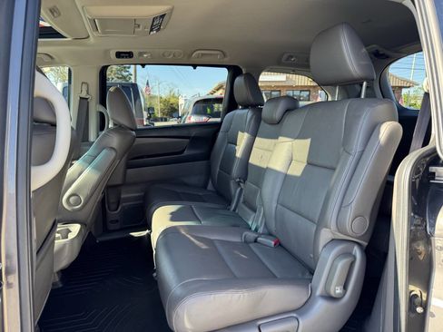 Used 2012 Honda Odyssey EX-L image 25