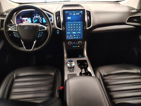 Used 2021 Ford Edge SEL image 24