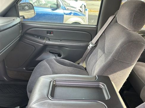 Used 2005 GMC Sierra 1500 SLE w/ Light Duty Power Package image 26