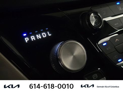 Used 2022 Chrysler Pacifica Touring-L FWD image 24