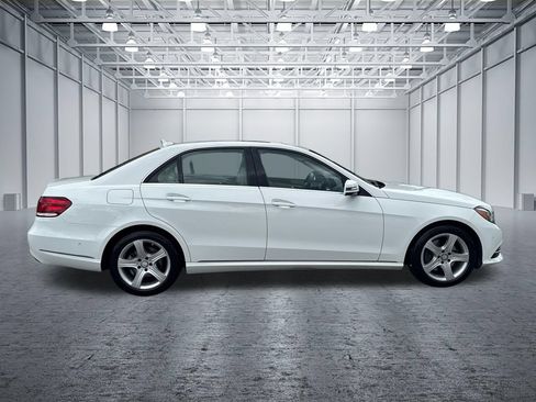 Used 2016 Mercedes-Benz E 350 4MATIC Sedan image 8