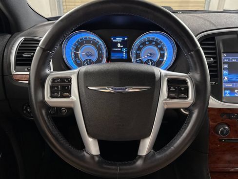 Used 2014 Chrysler 300 AWD image 14