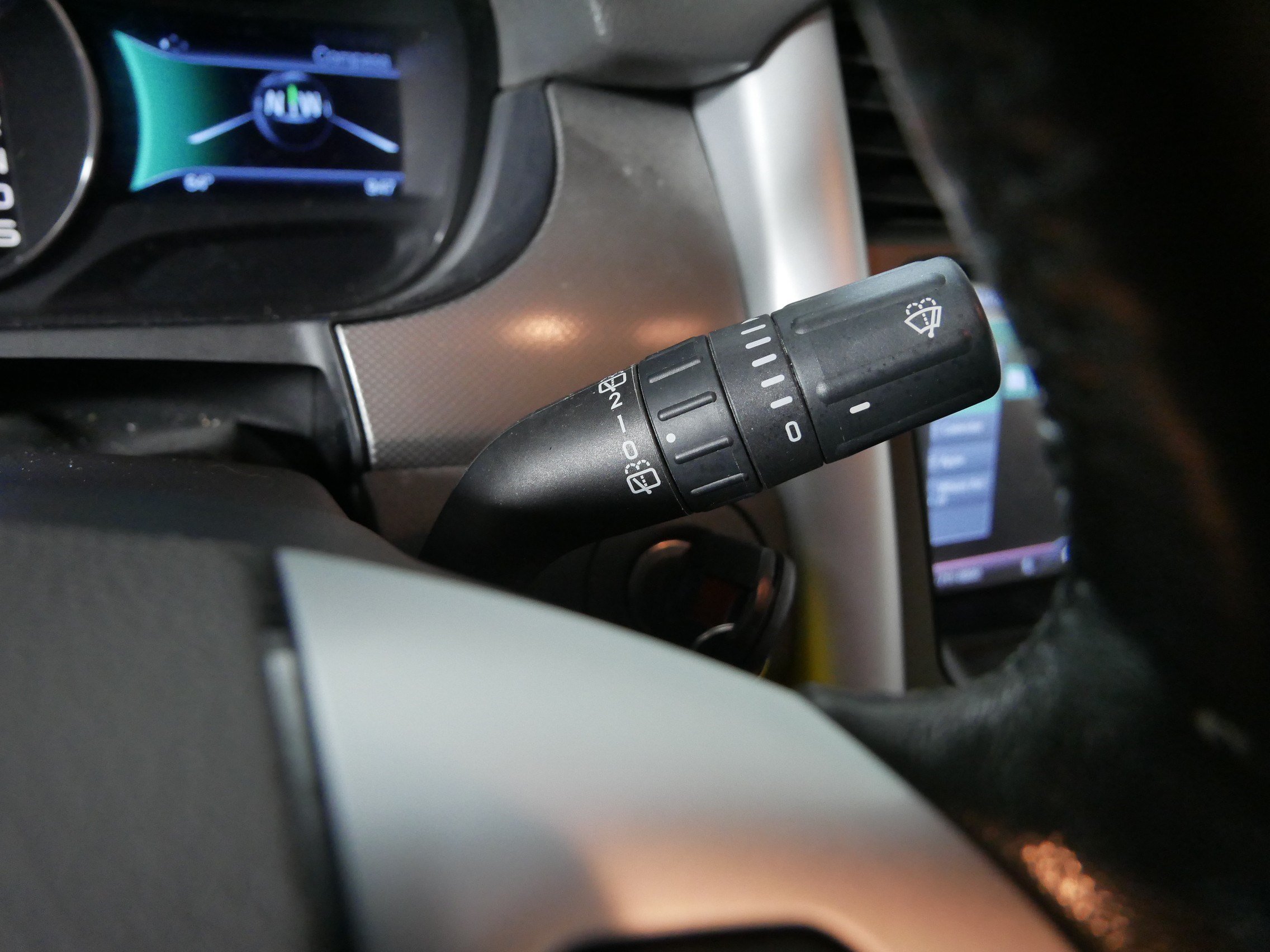 Used 2014 Ford Edge SEL w/ Equipment Group 205A FWD image 29
