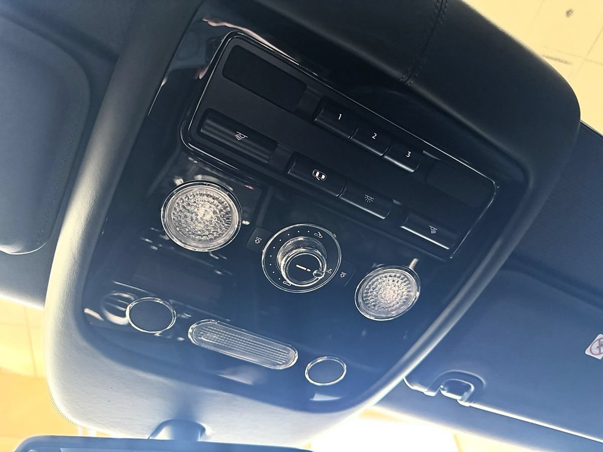 Used 2014 Bentley Flying Spur W12 AWD/4WD image 43
