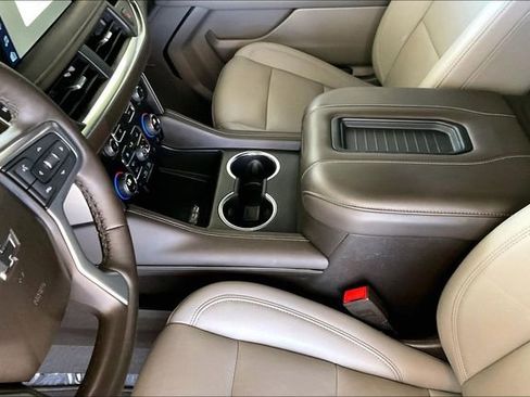 Used 2024 Chevrolet Tahoe Z71 w/ Off-Road Capability Package AWD/4WD image 13