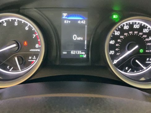 Used 2024 Toyota Camry LE w/ Convenience Package FWD image 10