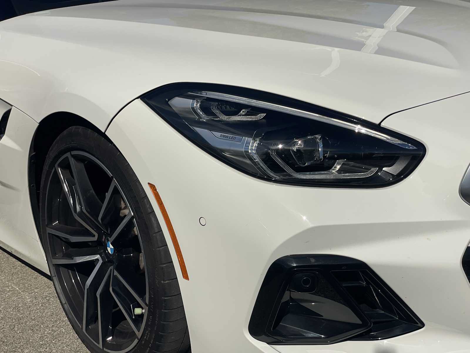 Used 2023 BMW Z4 sDrive30i w/ Premium Package RWD image 9