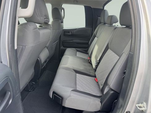 Used 2014 Toyota Tundra SR image 10