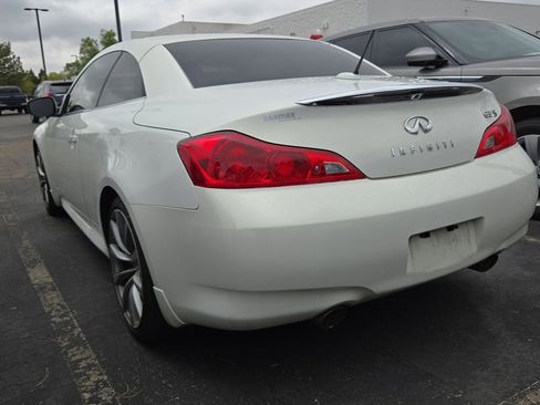 Used 2009 INFINITI G37 Convertible w/ Premium Pkg RWD image 8