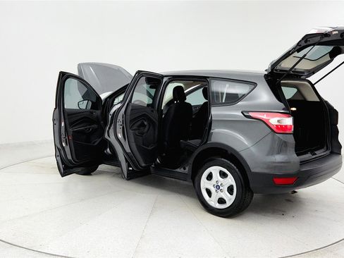 Used 2018 Ford Escape S image 10
