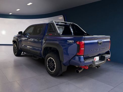 Used 2024 Toyota Tacoma TRD Off-Road w/ TRD Off Road Premium Package AWD/4WD image 3