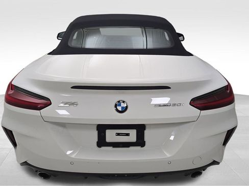 Used 2025 BMW Z4 sDrive30i image 8