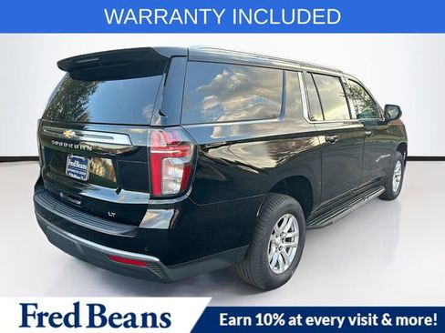 Used 2021 Chevrolet Suburban LT image 9