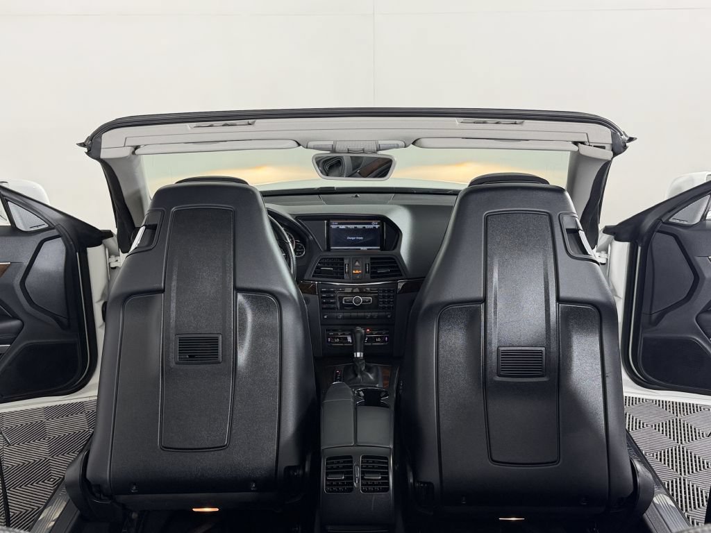 Used 2013 Mercedes-Benz E 350 Cabriolet image 26