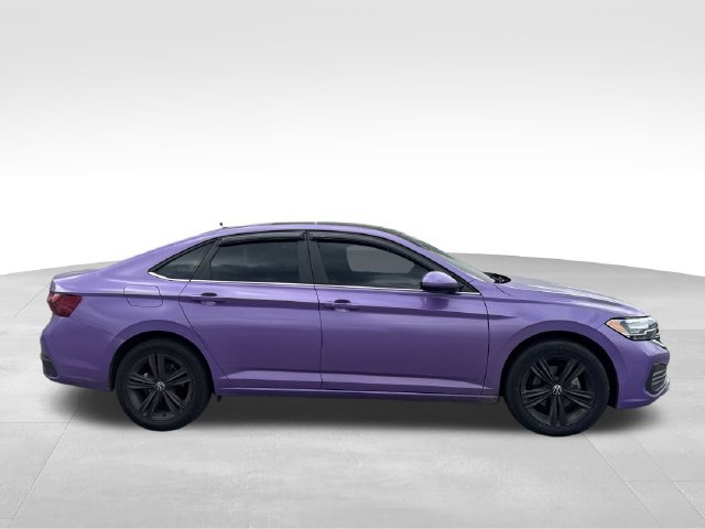 Used 2023 Volkswagen Jetta SE w/ Panoramic Sunroof Package FWD image 6