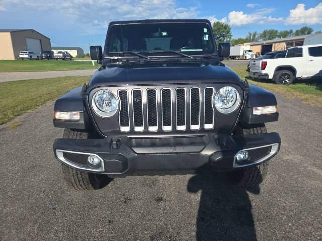 Used 2021 Jeep Wrangler Unlimited Sahara AWD/4WD image 2