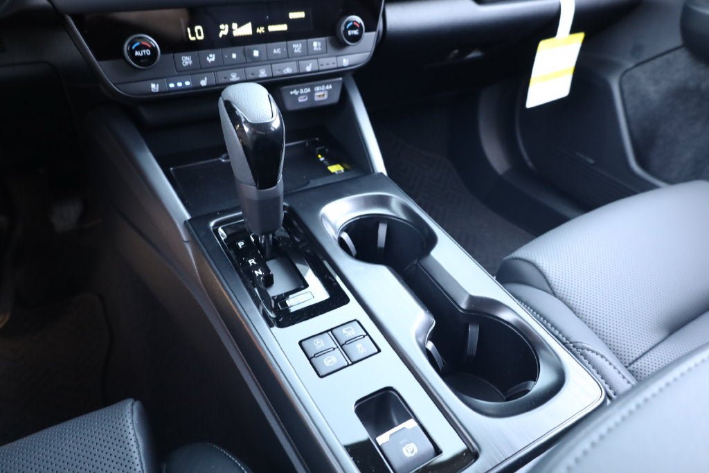 New 2026 Subaru Outback Touring AWD/4WD image 15