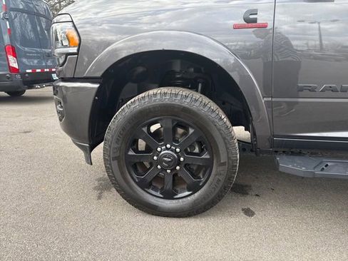 Used 2022 RAM 3500 Laramie image 37